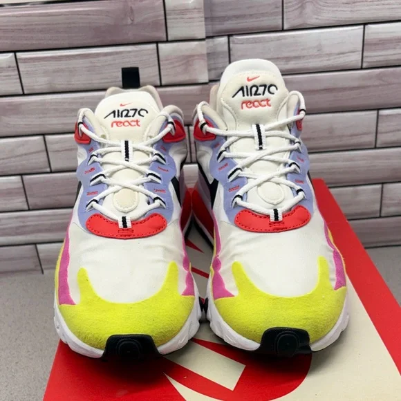 Nike Air Max 270 React Women’s size 9.5 CZ9351-100 - Picture 3 of 11